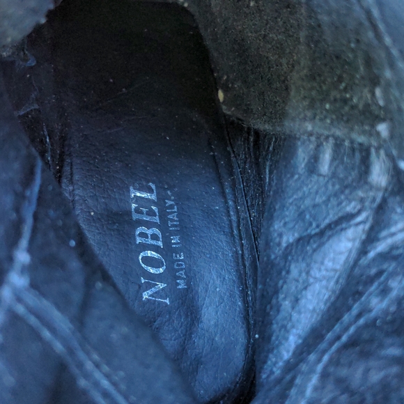 Nobel Black Leather Ankle Boots Made in Italy - Picture 6 of 8